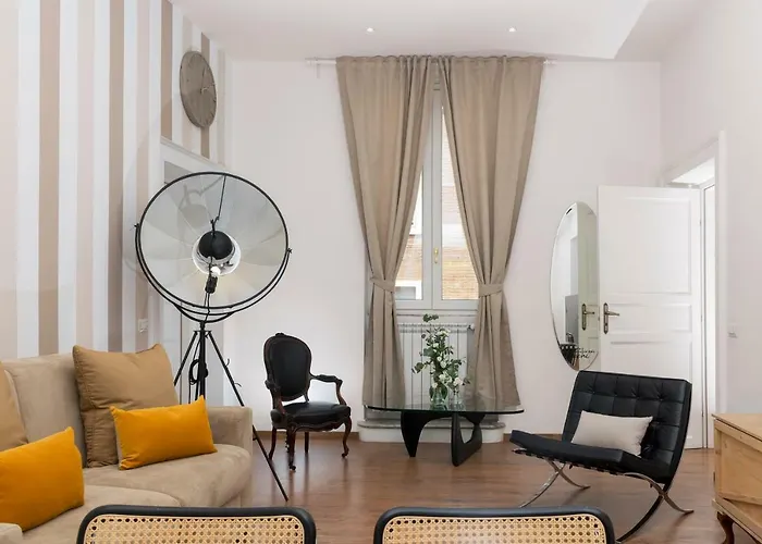 Appartamento New! Spanish Step Design *